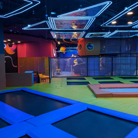 3yoqvb استديو الصور :الشارقة في فليبد بارك في الشارقة