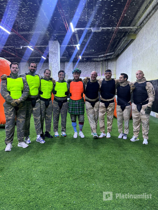 3e7ewm استديو الصور :دبي في سينغو بينت بول في الداخل - وافي مول