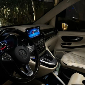 Photo from وسيلة نقل خاصة من الدرجة الأولى - مرسيدس مايباخ فئة في كلاس in دبي: Gallery Photo nke0rq