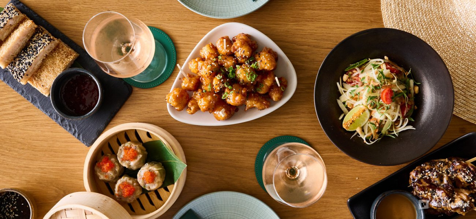 AURA Skypool Dining Experience in Dubai: Gallery Photo n26de4 AURA Skypool Dining Experience in Dubai: Gallery Photo n26de4