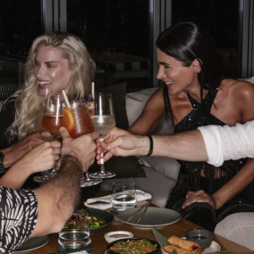 Photo from AURA Skypool Dining Experience in Dubai: Gallery Photo zm0wr6