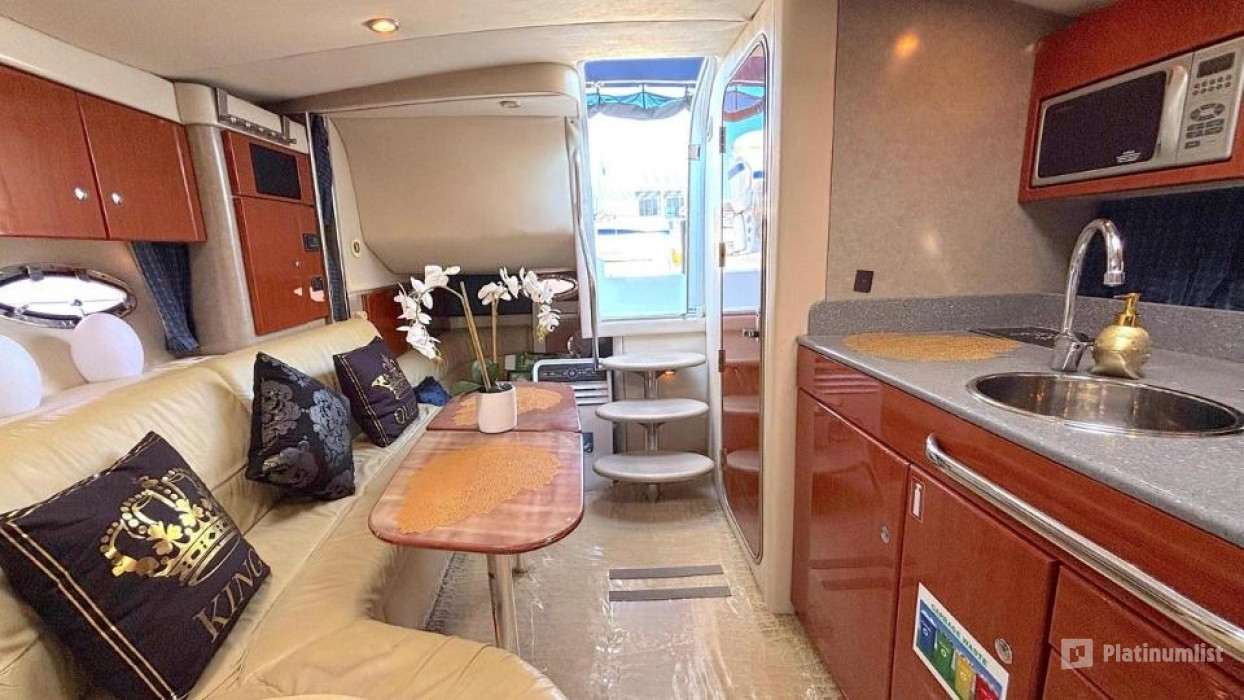 Private Luxury Yacht Cruise in 35FT in Dubai: Gallery Photo zod866