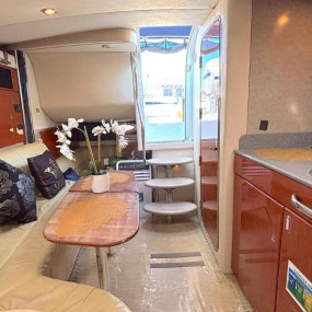 Private Luxury Yacht Cruise in 35FT in Dubai: Gallery Photo zod866