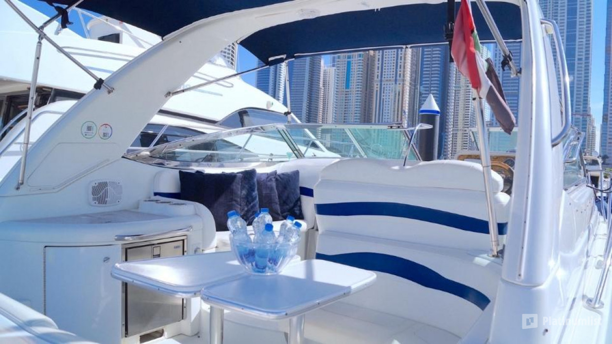 Private Luxury Yacht Cruise in 35FT in Dubai: Gallery Photo 3xvrw1