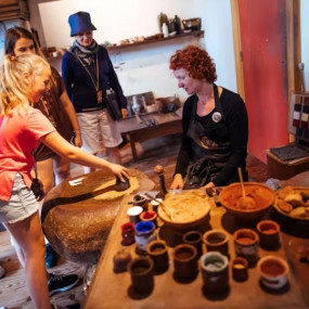 Photo from The Rembrandt House Museum: Entry Ticket + Multimedia Guide in Amsterdam: Gallery Photo 3d7wjk