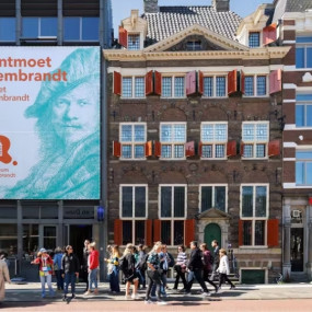 Photo from The Rembrandt House Museum: Entry Ticket + Multimedia Guide in Amsterdam: Gallery Photo 3rwo8g