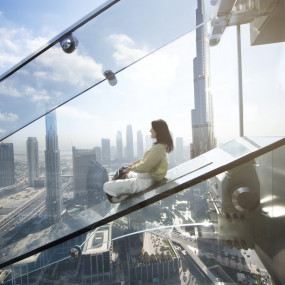 Sky Views Observatory with Free Glass Slide in Dubai: Gallery Photo 3j5rgy Sky Views Observatory with Free Glass Slide in Dubai: Gallery Photo 3j5rgy