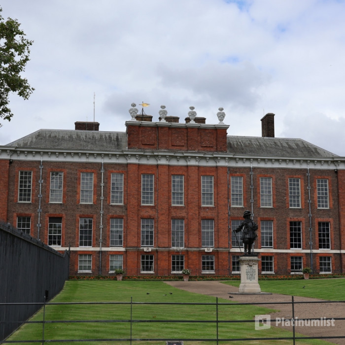 Kensington Palace: Entry Ticket in London: Gallery Photo 3bjq85