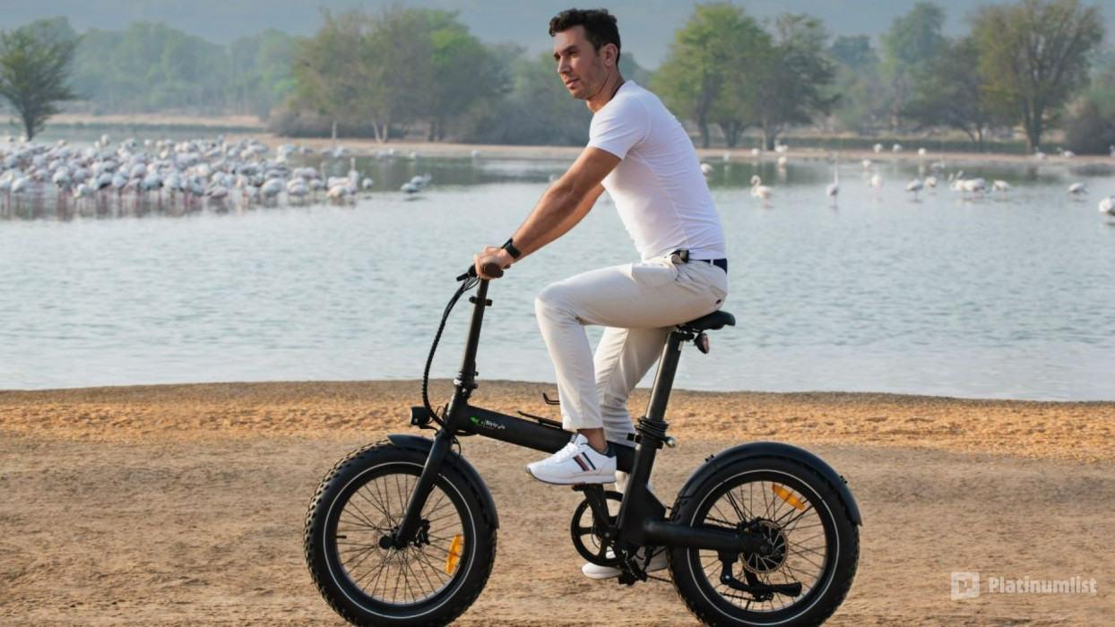 Dubai Desert E-Bike Experience – Sunrise or Sunset Nature Ride in Dubai: Gallery Photo 38y4vr