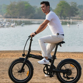 Dubai Desert E-Bike Experience – Sunrise or Sunset Nature Ride in Dubai: Gallery Photo 38y4vr