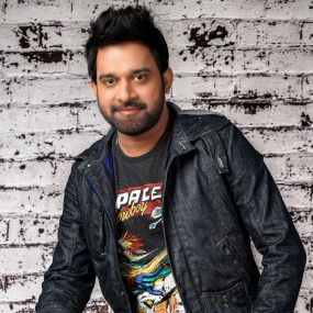 Photo from حفل ك. س. شيترا المباشر في الشارقة in الشارقة: Gallery Photo 3j50rr