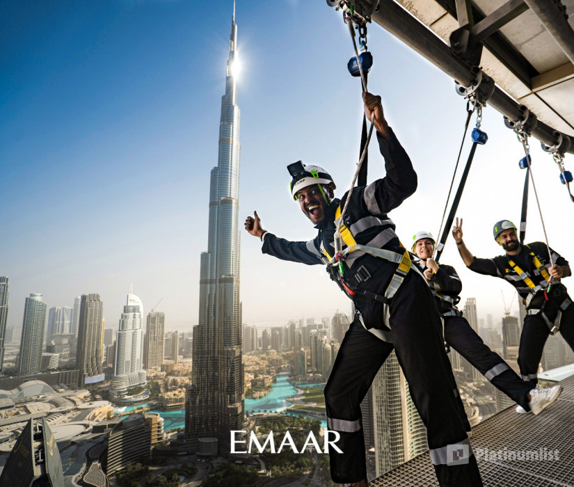 Sky Views Dubai Edge Walk Experience in Dubai: Gallery Photo nkervk