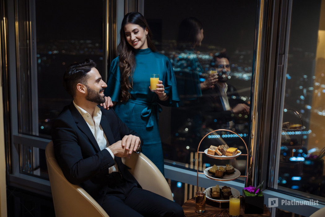 At the Top, Burj Khalifa Platinum in Dubai: Gallery Photo n0v2q9