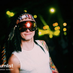 m3qb43 استديو الصور :دبي في Groove On the Grass feat. Bonobo