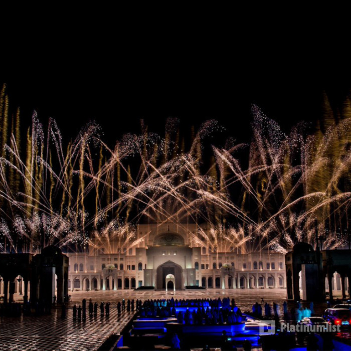 Qasr Al Watan + Free Light and Peace museum in Abu Dhabi: Gallery Photo z94g1p