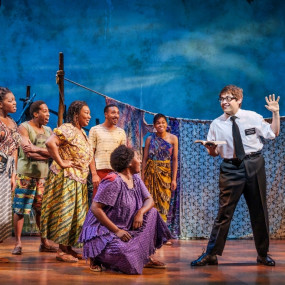 3rwrwv استديو الصور :لندن في The Book Of Mormon Musical in London 3rwrwv استديو الصور :لندن في The Book Of Mormon Musical in London