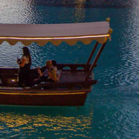 The Dubai Fountain Lake Ride in Dubai: Gallery Photo 3yo884