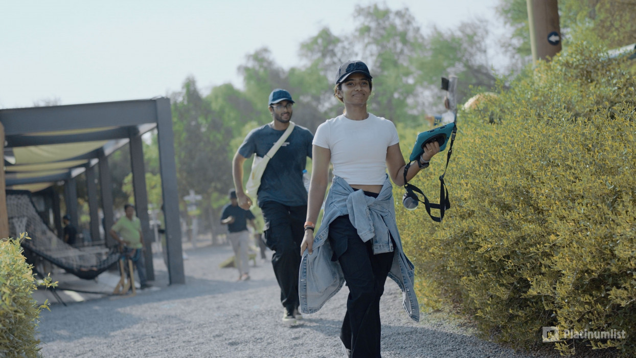 n0v66p استديو الصور :دبي في أفينتورا بارك - البوابة السحرية