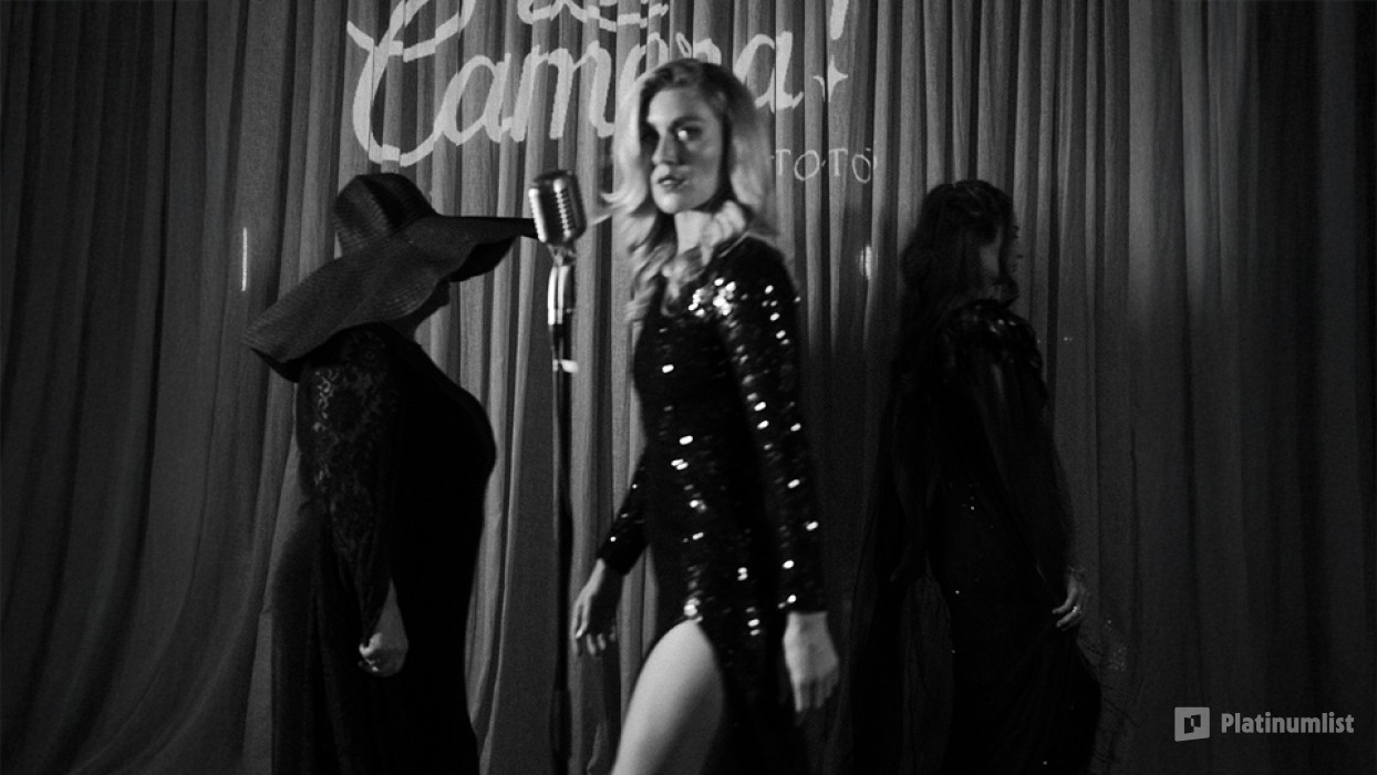 Immersive 1960s Italian Murder Mystery Dinner Show - TOTO Baby in Dubai: Gallery Photo 3pj26y