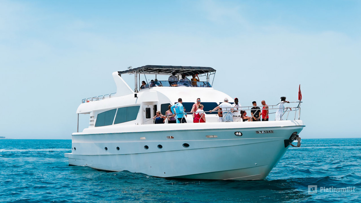 Dubai Marina 1 Hour Yacht Tour in Dubai: Gallery Photo 3xvxjd