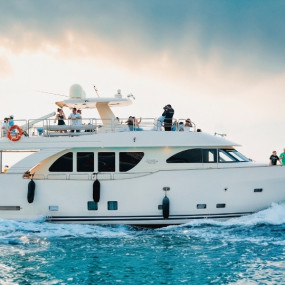 Photo from جولة بحرية لمدة ساعة في مرسى دبي. in دبي: Gallery Photo n158mp