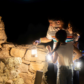 Photo from Cosmic Glow: A Mountain Trails & Tales Event in Al Ain in Abu Dhabi: Gallery Photo n0v6pw