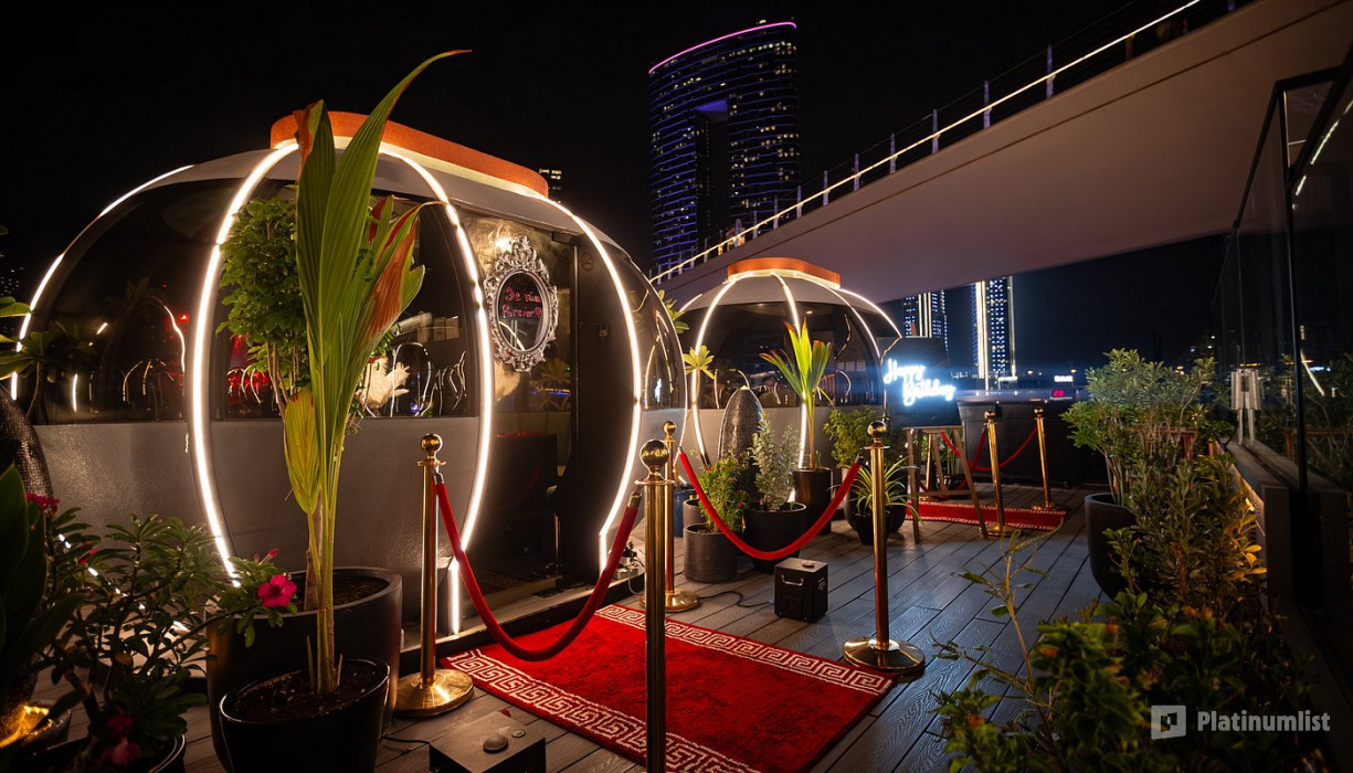 The Pods Signature Dining Experience in Dubai: Gallery Photo 3yo8k1