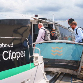 Uber Boat by Thames Clippers in London : Galerie de photos n69kxp Uber Boat by Thames Clippers in London : Galerie de photos n69kxp