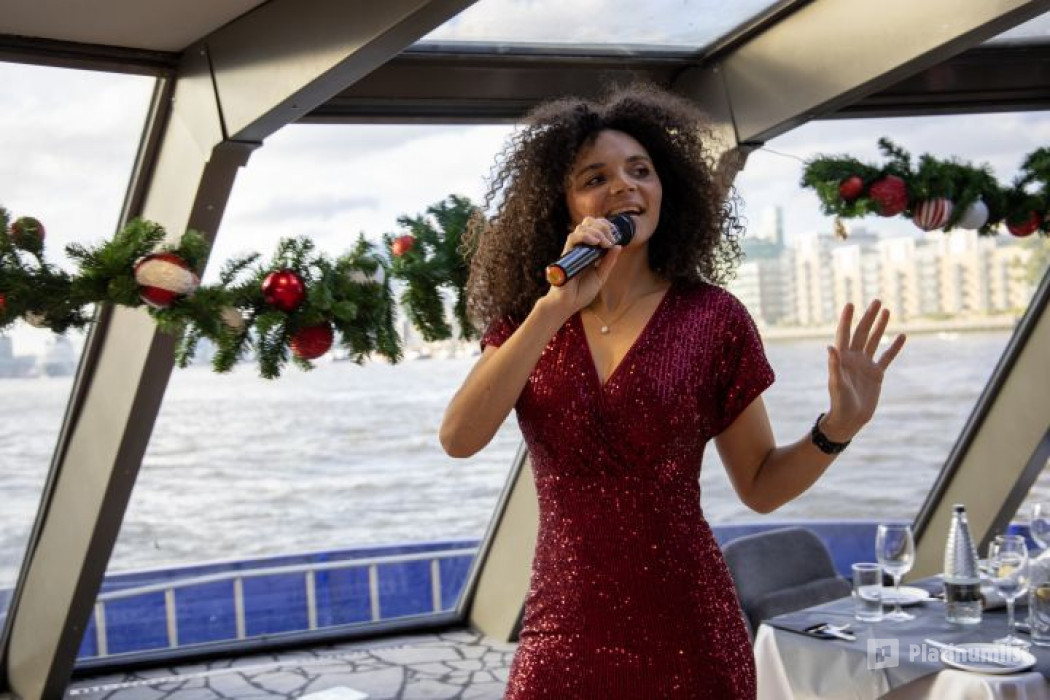 Thames Christmas Party Cruise in London : Galerie de photos 3d7xoy Thames Christmas Party Cruise in London : Galerie de photos 3d7xoy