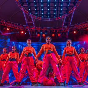 Photo from Global Village in Dubai: Gallery Photo zw64rk