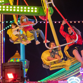 Photo from Global Village in Dubai: Gallery Photo 3j521v