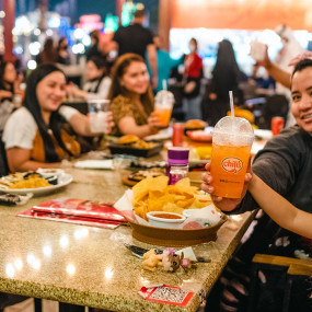 Photo from Global Village in Dubai: Gallery Photo zm0kyp