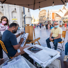 Photo from Global Village in Dubai: Gallery Photo 3qev21