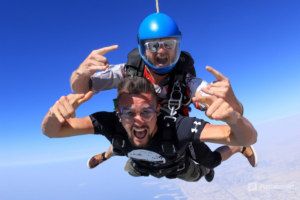 Tandem Skydive Palm Drop Dubai in Dubai: Gallery Photo zw64x4