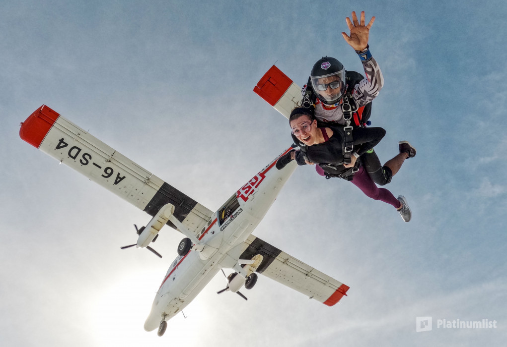 Tandem Skydive Palm Drop Dubai in Dubai: Gallery Photo n0vgq9 Tandem Skydive Palm Drop Dubai in Dubai: Gallery Photo n0vgq9