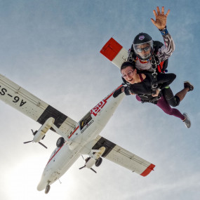 Tandem Skydive Palm Drop Dubai in Dubai: Gallery Photo n0vgq9