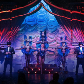 zm08e5 استديو الصور :دبي في عرض عشاء دريم في دبي