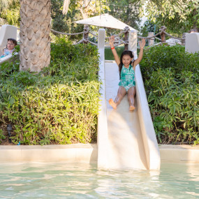 Фотография с Al Barari Playground в Дубай: Галерея фото zg4gpr