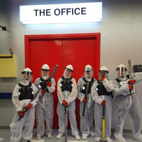 The Smash Room City in Dubai: Gallery Photo zv6mp8