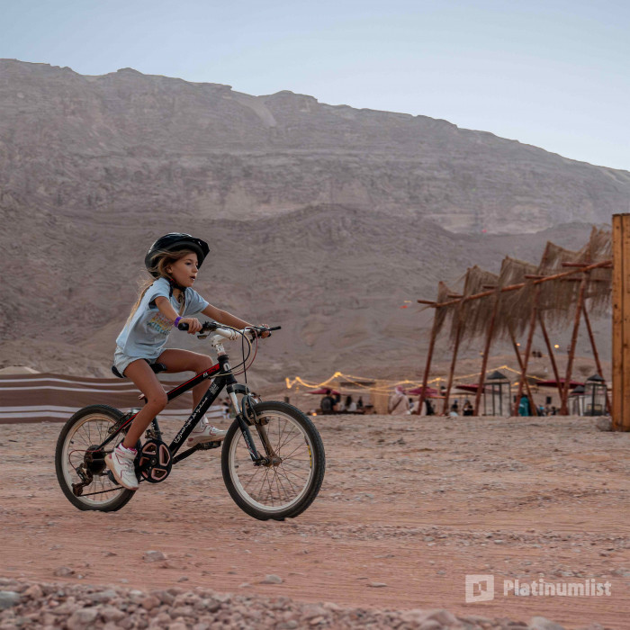 Meats & Mountains in Abu Dhabi: Gallery Photo 3rwxb5