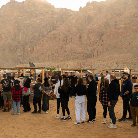 Photo from Meats & Mountains in Abu Dhabi: Gallery Photo zg4gm7