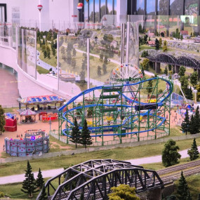 Photo from Small Worlds Dubai – Miniature Land in Dubai: Gallery Photo 3rwx85