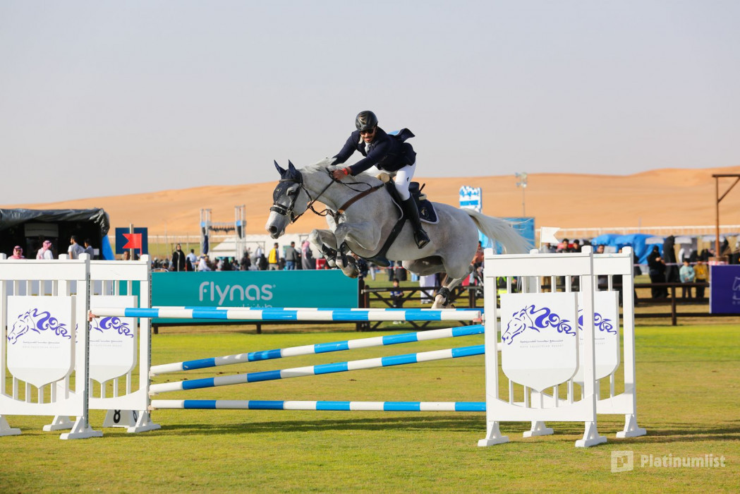 3bj6dp استديو الصور :الرياض في فوارس