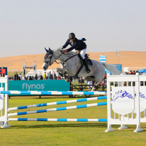 3bj6dp استديو الصور :الرياض في فوارس