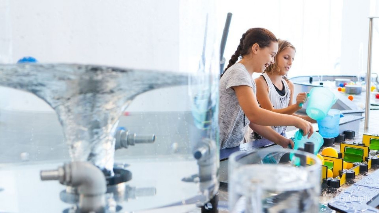 Magical Winterland at OliOli® in Dubai: Gallery Photo 3qekb8