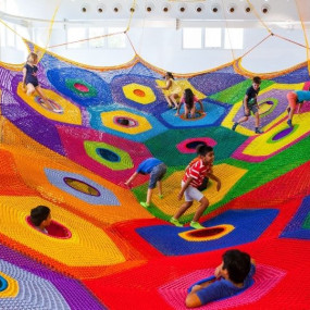 Photo from Magical Winterland at OliOli® in Dubai: Gallery Photo z7xjx8