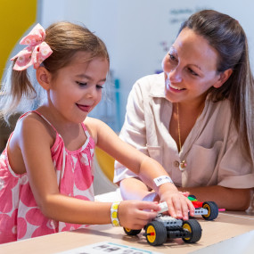 Photo from Magical Winterland at OliOli® in Dubai: Gallery Photo z94q4m