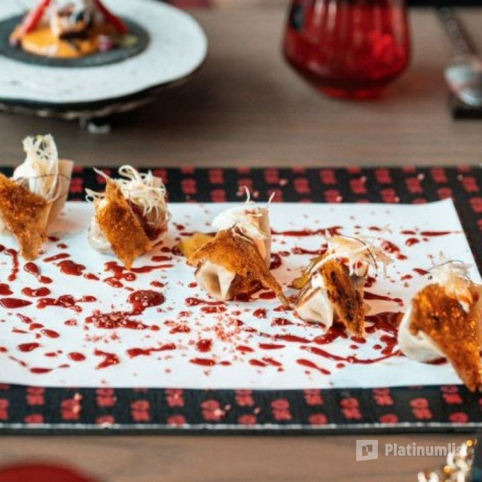 STREETXOLAND Saturday Brunch in Dubai: Gallery Photo n69oxx