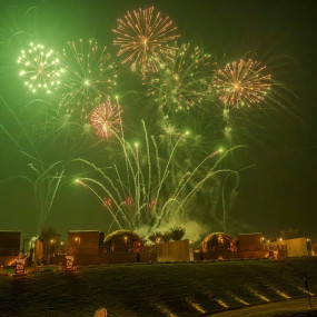 New Year Eve Celebration & Premium BBQ Dinner at Al Marmoom in Dubai : Galerie de photos 3d7bdy