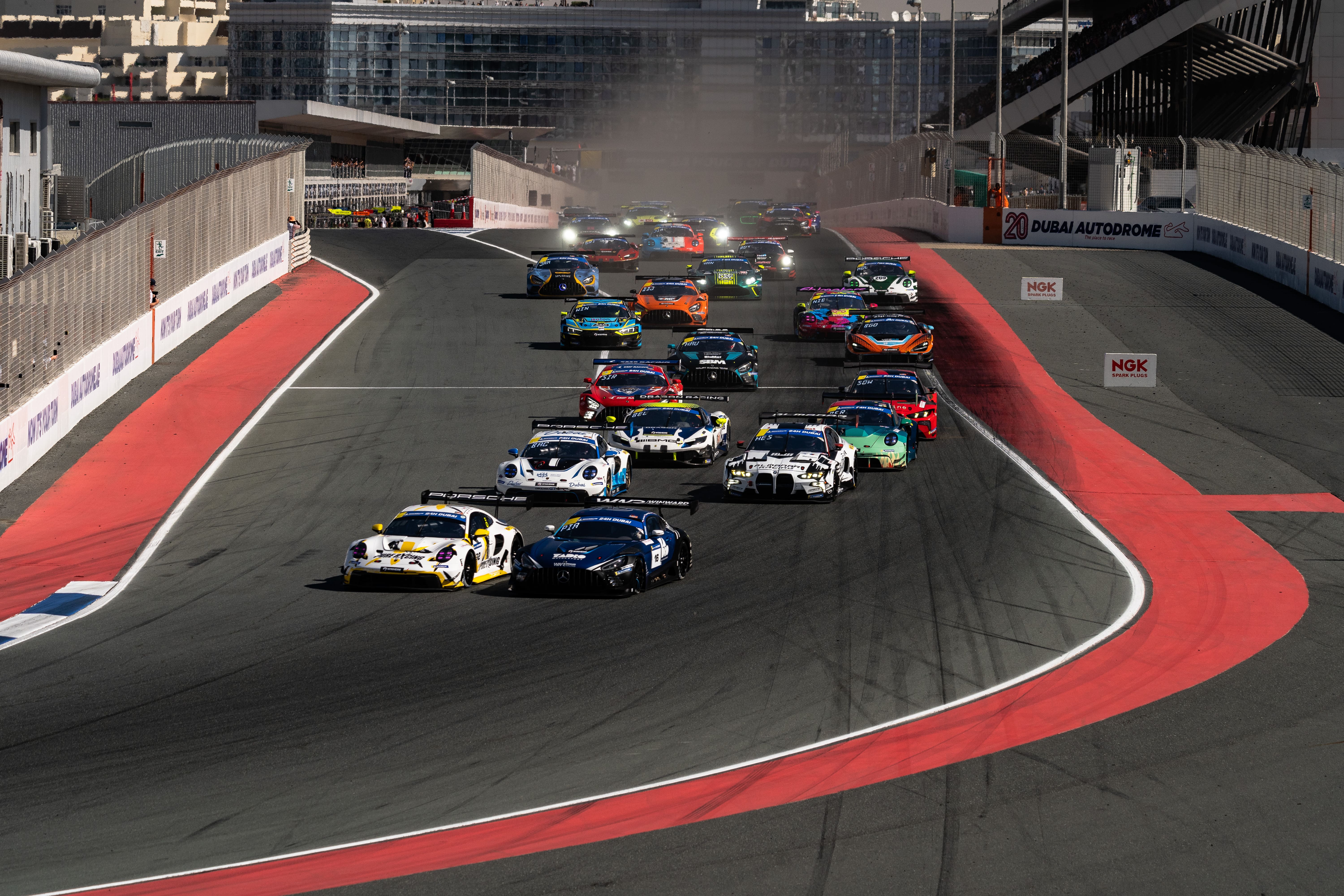 Photo from 24H Race Dubai in دبي: Gallery Photo z7xjgw